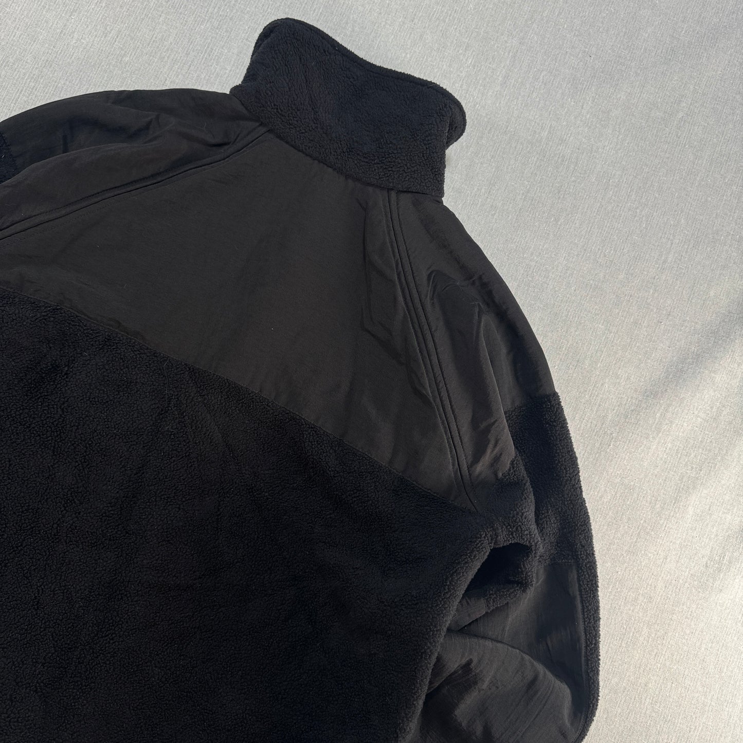 ECWCS GEN2 ポーラテック フリース ブラック M 米軍実物 ja-2603-012