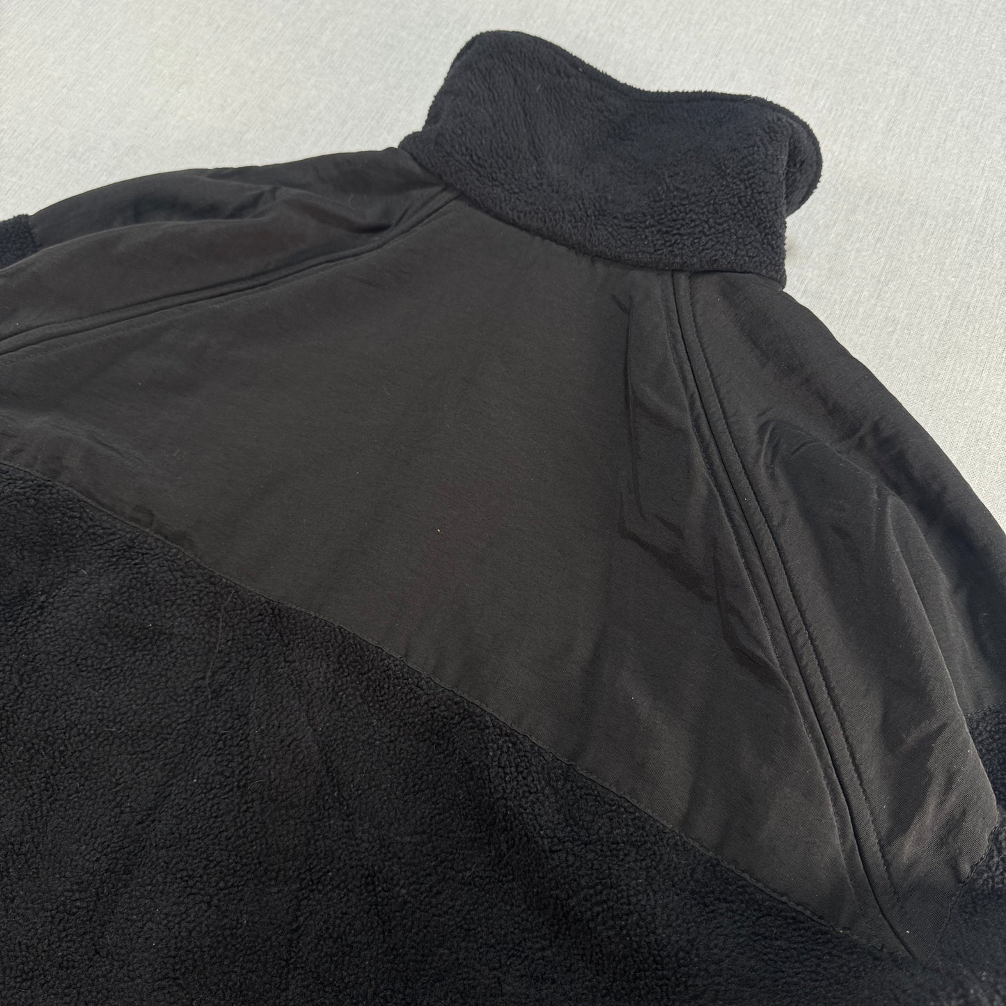 ECWCS GEN2 ポーラテック フリース ブラック M 米軍実物 ja-2603-012