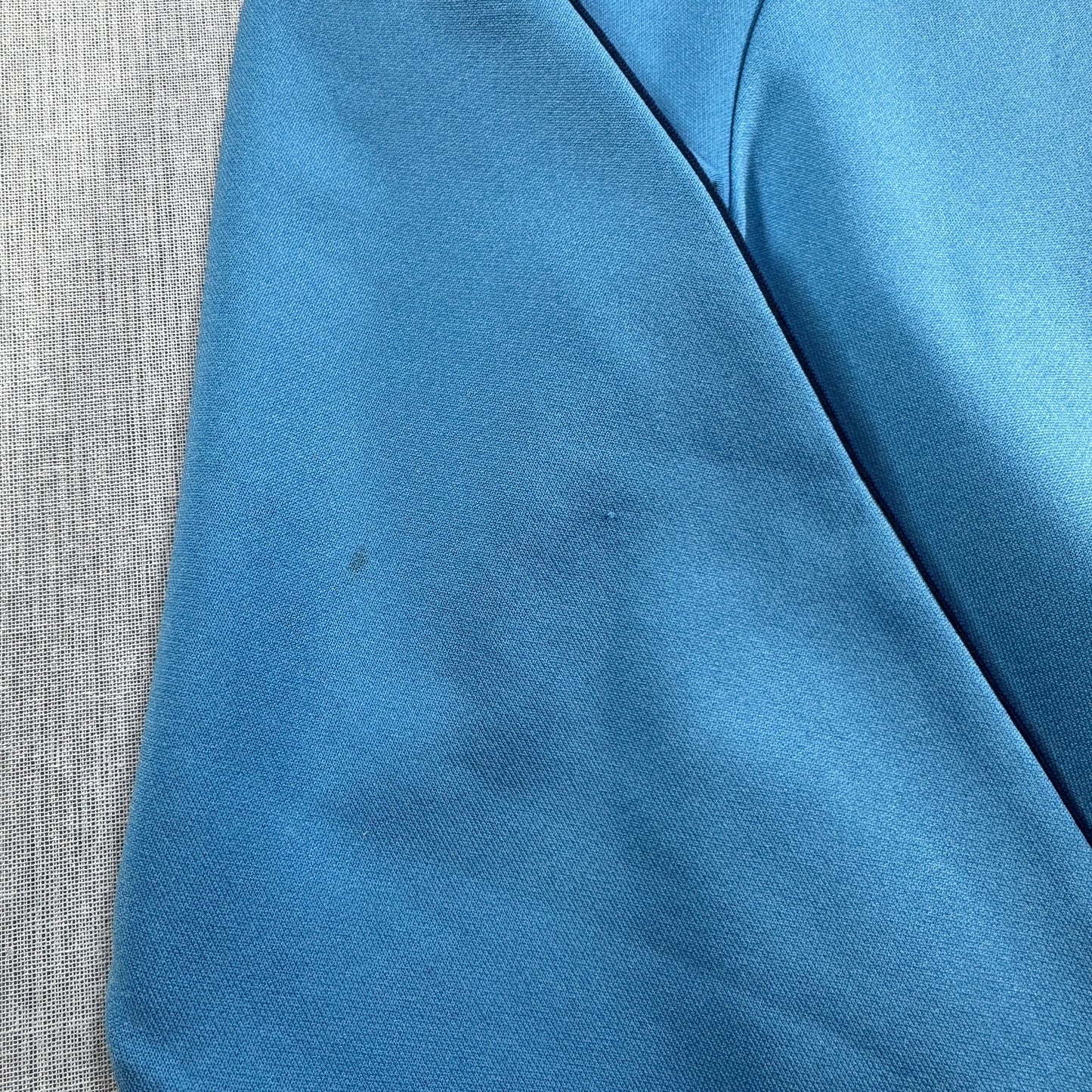 80s adidas トラックジャケット 水色 デサント製  4号 ad-t-2505-020