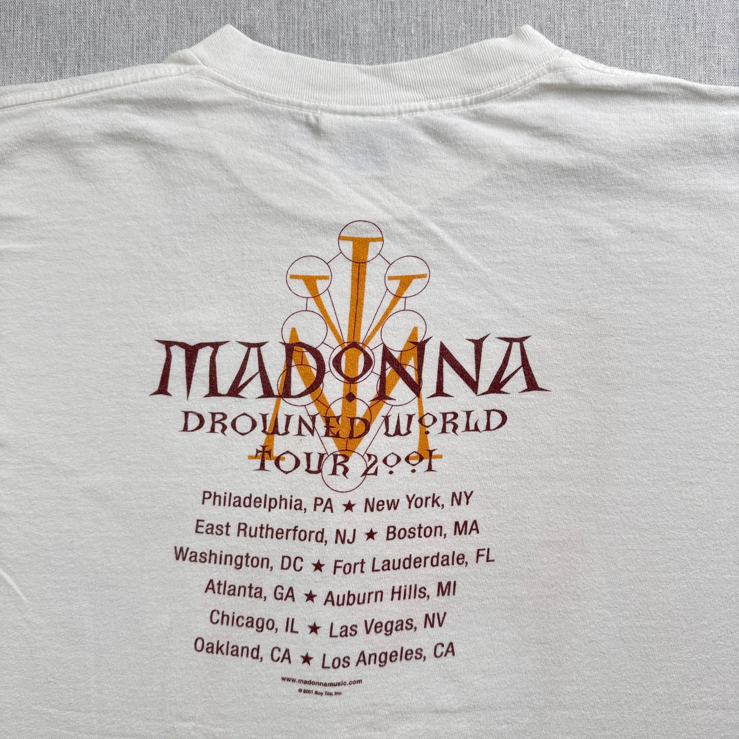 00s Madonna マドンナ ワールドツアー Tシャツ 2001 boy toy バンドT 白 M オールスポーツ ba-t-2505-023