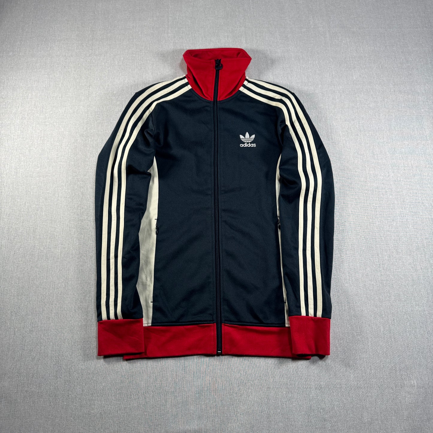 adidas トラックジャケット ネイビー 刺繍ロゴ ad-u-2505-030