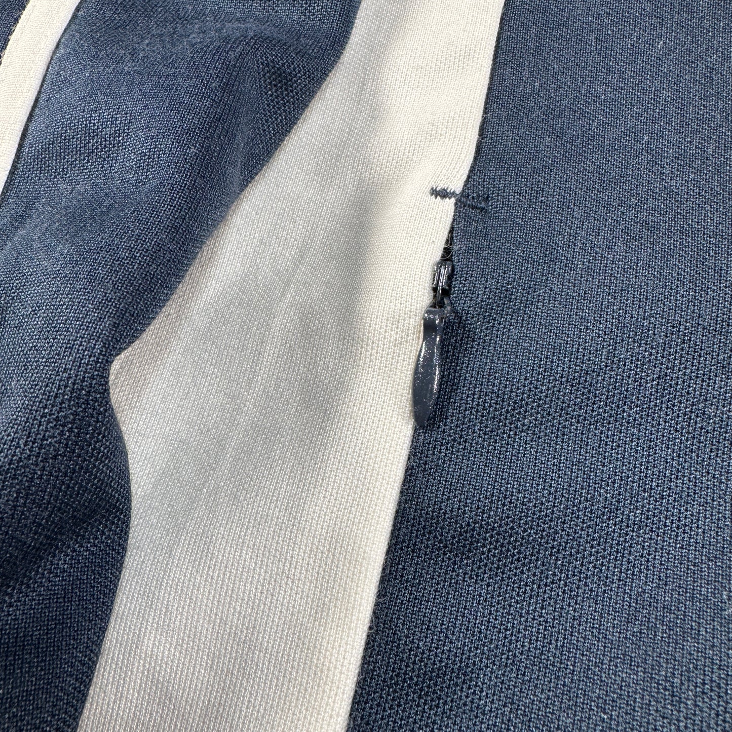 adidas トラックジャケット ネイビー 刺繍ロゴ ad-u-2505-030