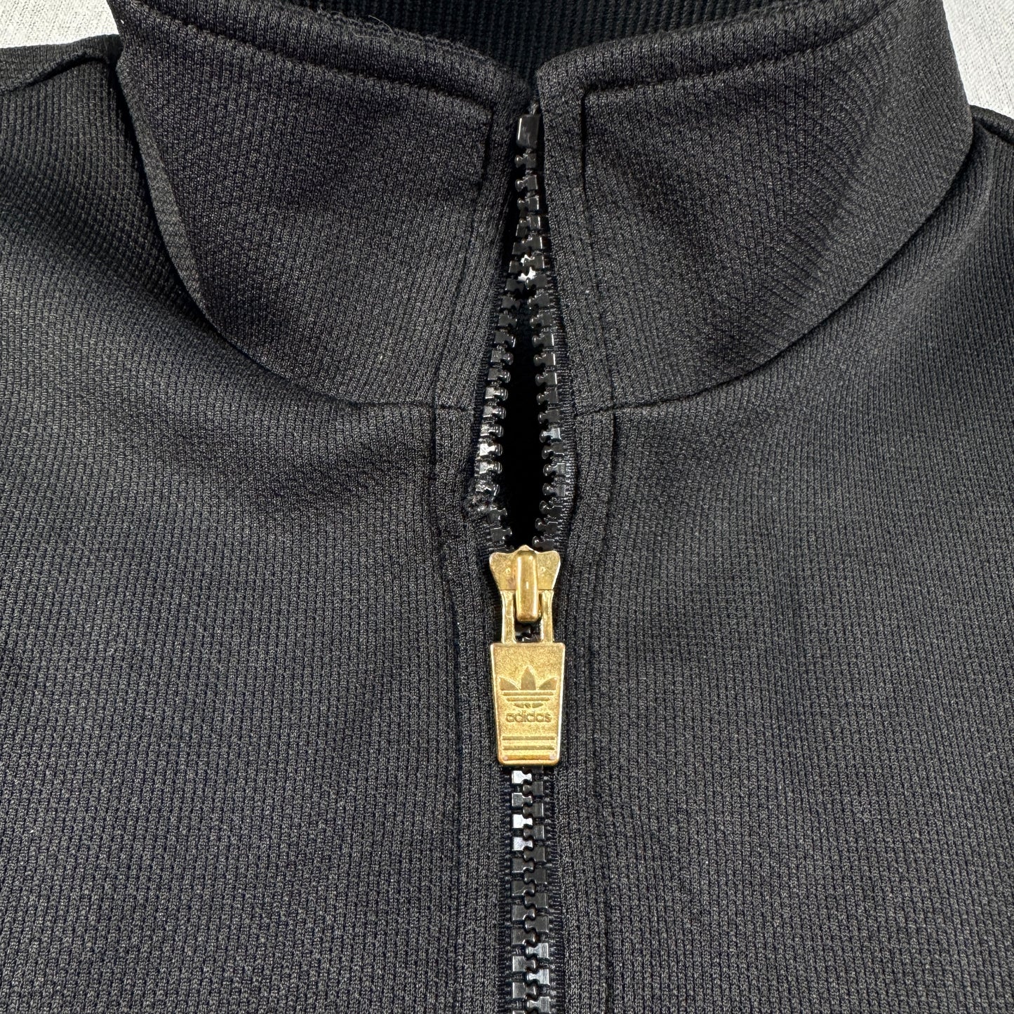 90s adidas トラックジャケット 黒 デサント製 L ad-u-2505-032