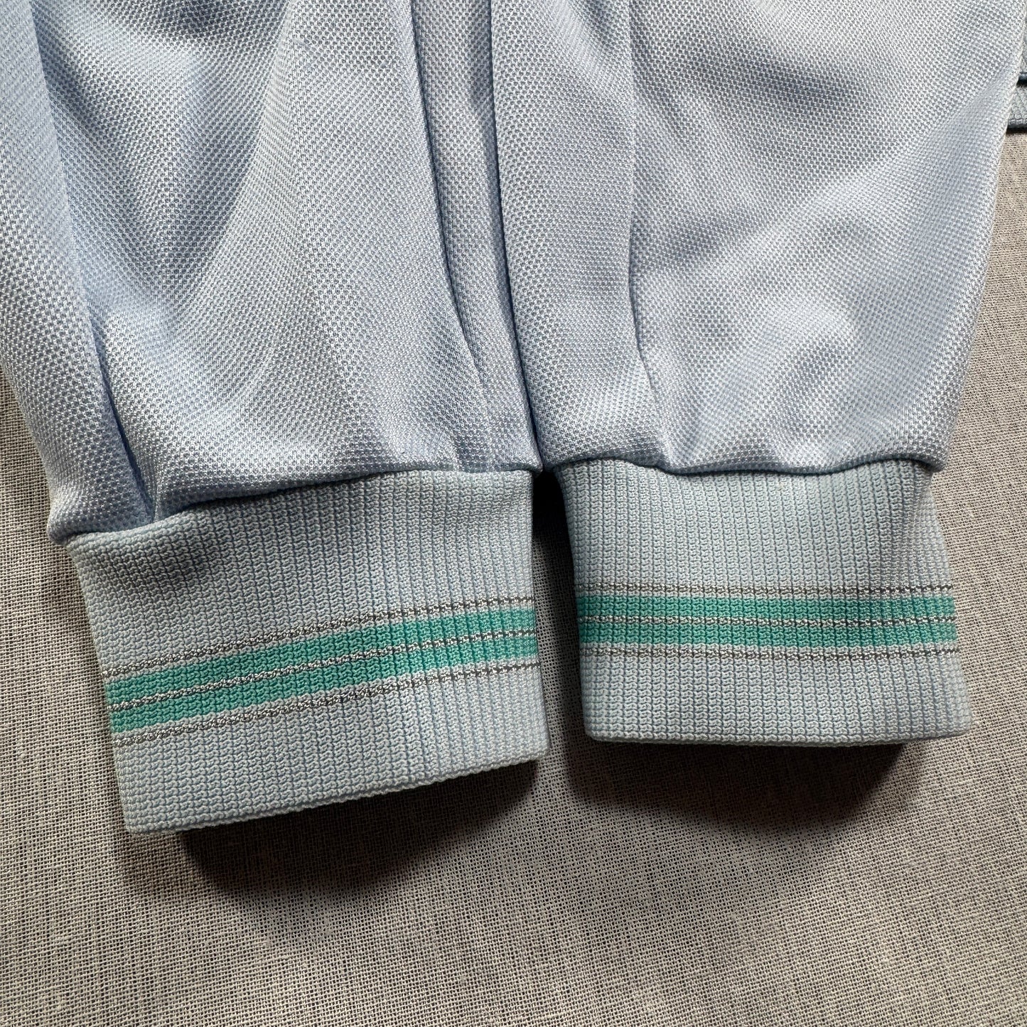 90s adidas トラックジャケット ライトブルー デサント製 M ad-u-2505-038