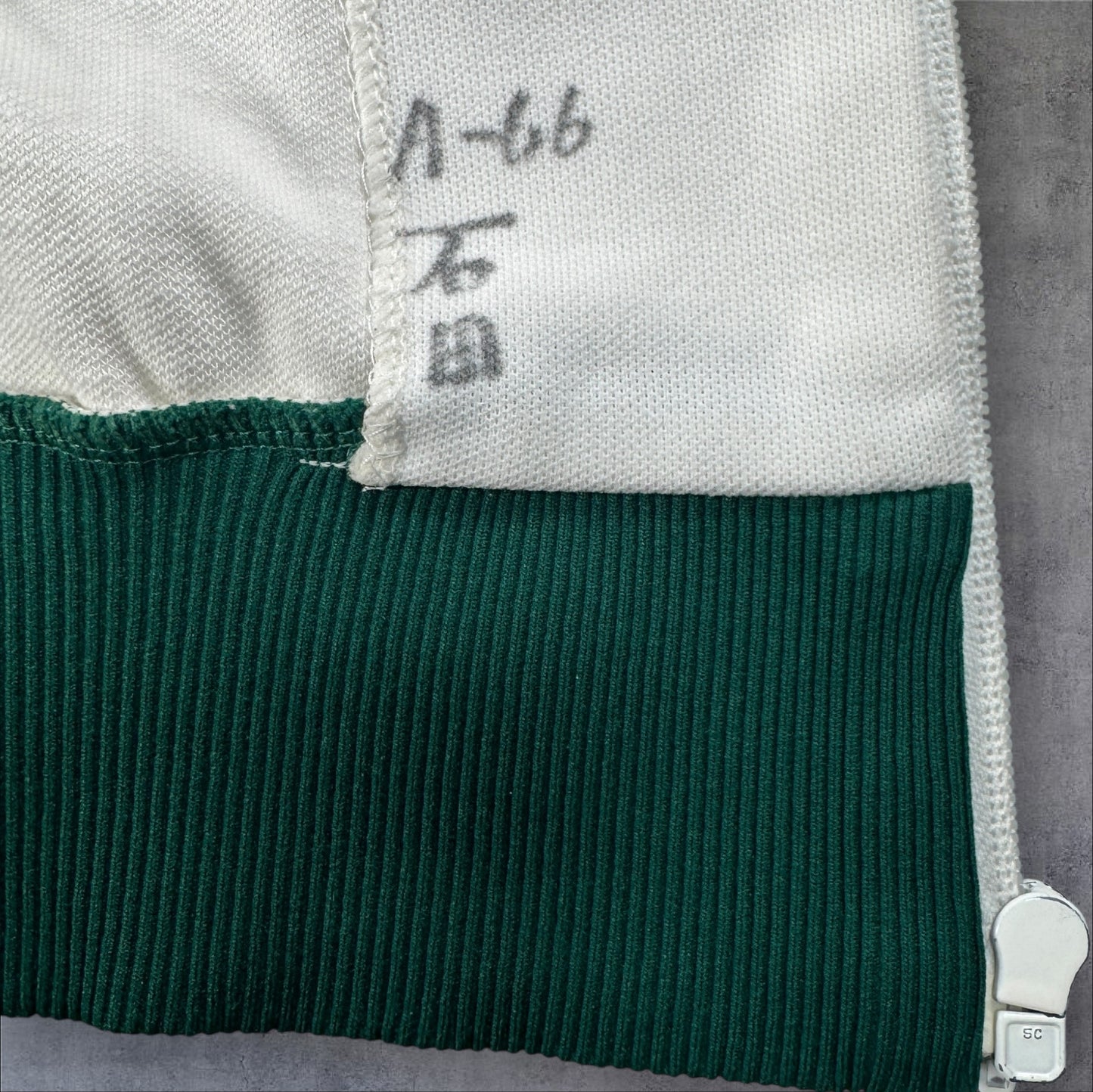 70s初期 adidas トラックジャケット ホワイト デサント 西ドイツ製 6号 ad-t-2505-015