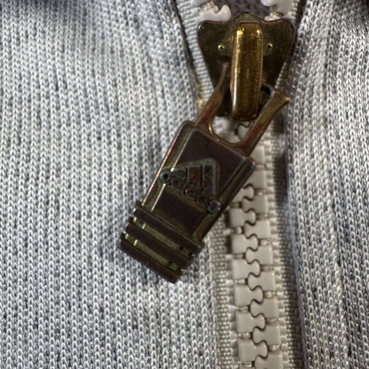 90s adidas トラックジャケット グレー デサント O ad-u-2505-007