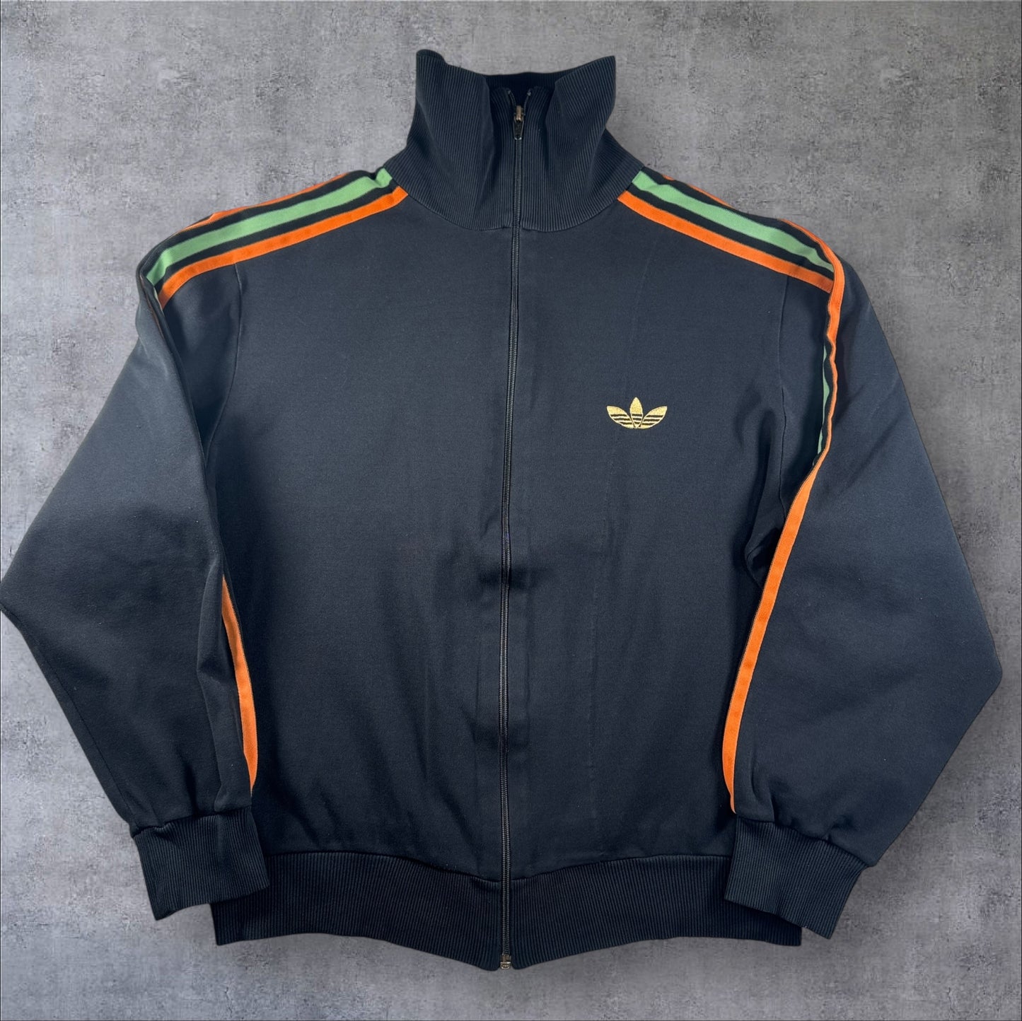 80s adidas トラックジャケット ブラック デサント製 西ドイツ製 5号 ad-t-2505-013