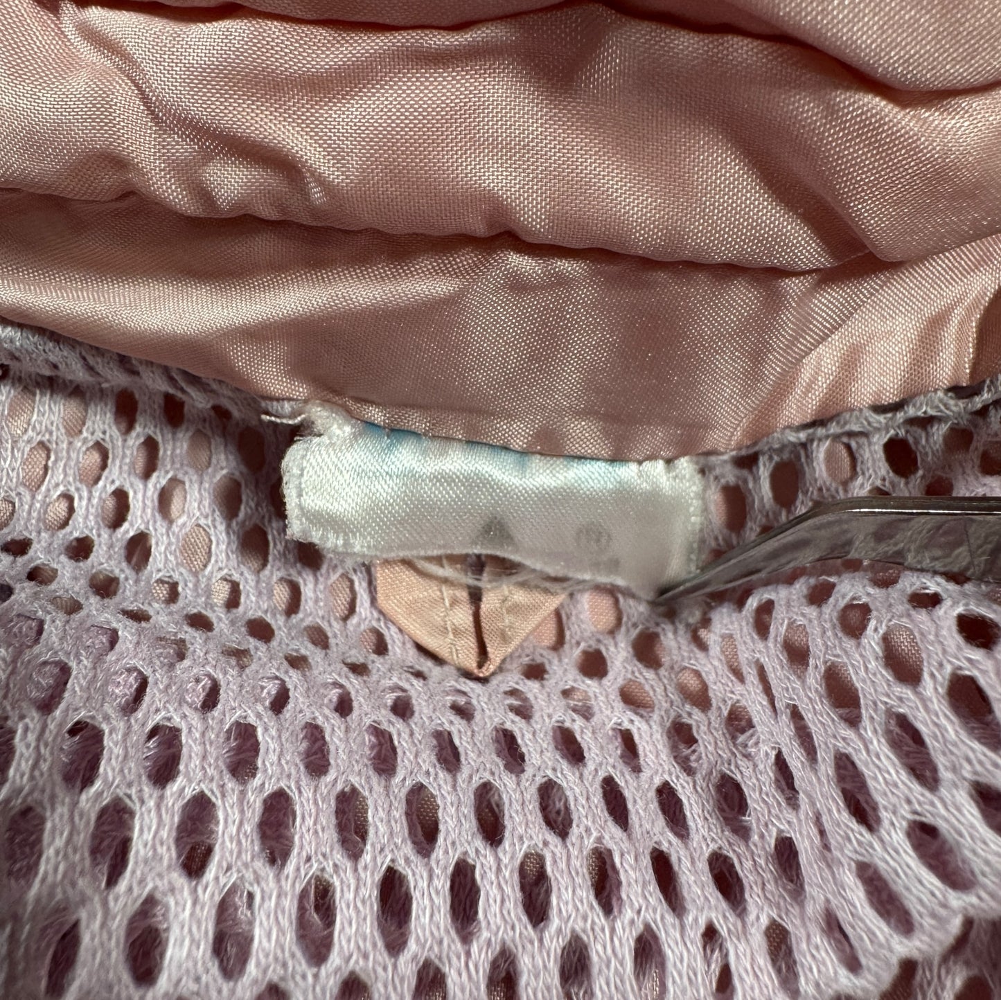 90s adidas ナイロンジャケット ピンク 万国旗タグ ad-u-2505-004