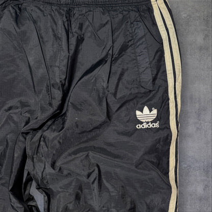 90s adidas ナイロン トラックパンツ ad-u-2505-005