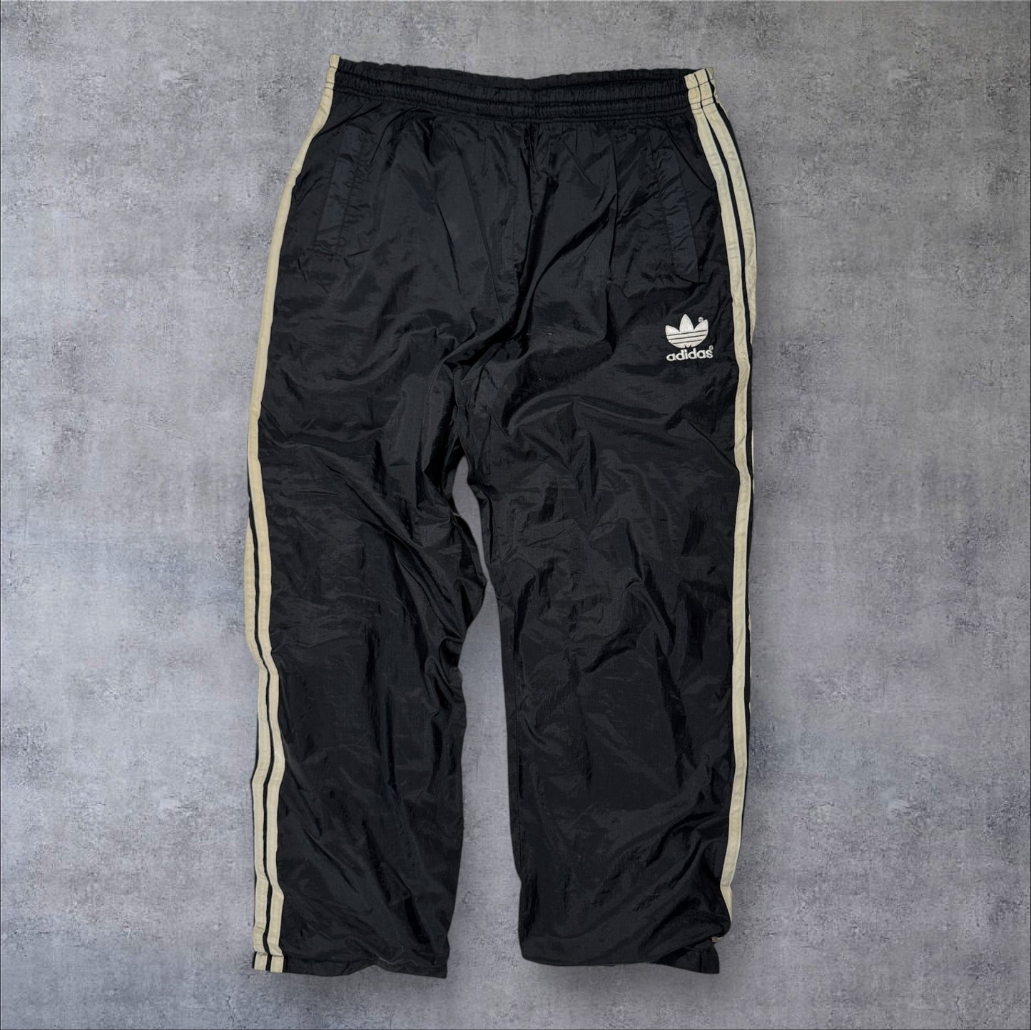 90s adidas ナイロン トラックパンツ ad-u-2505-005