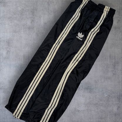 90s adidas ナイロン トラックパンツ ad-u-2505-005