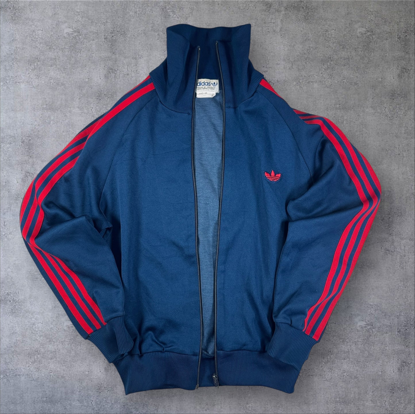 80s adidas トラックジャケット ネイビー 赤ライン デサント製 1号 ad-t-2505-011