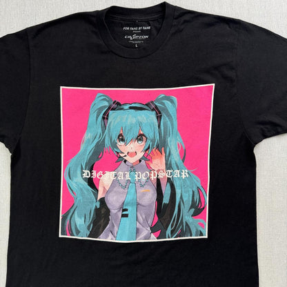 00s HATSUNE MIKU オールドイングリッシュ Tシャツ ch-u-2505-032